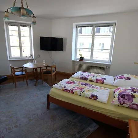 아파트 Altbautraum Am Gaertnerplatz 120 M2 *