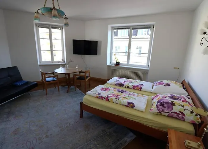 Appartamento Altbautraum Am Gaertnerplatz 120 M2 *