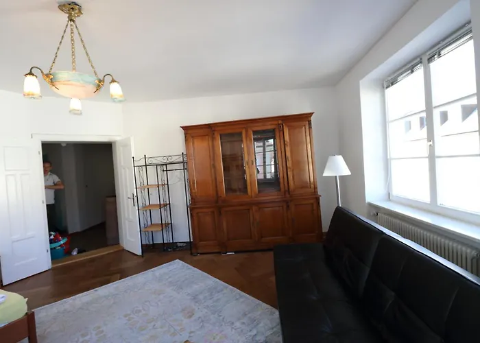 Altbautraum Am Gaertnerplatz 120 M2 Apartmán